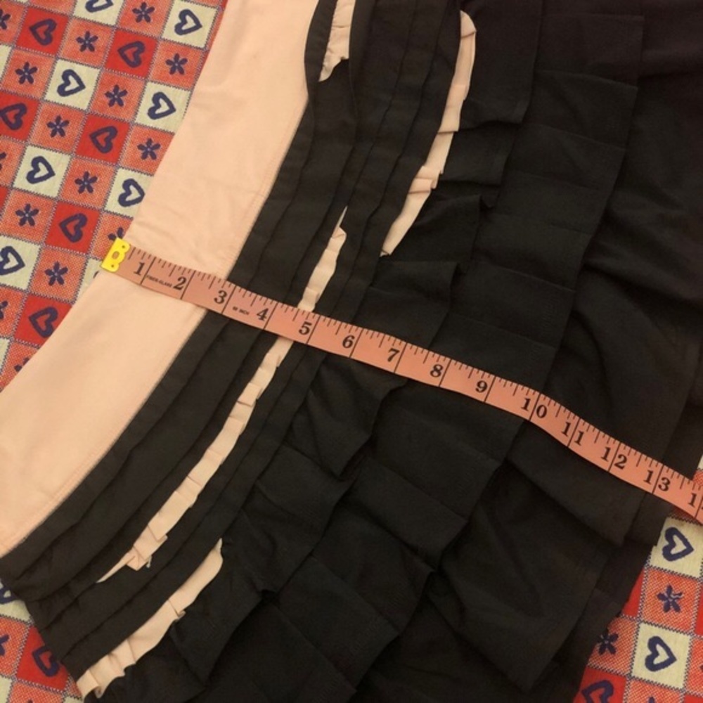 Lululemon 6 Back on Track Ruffles Skirt Pink Black - Picture 7 of 15